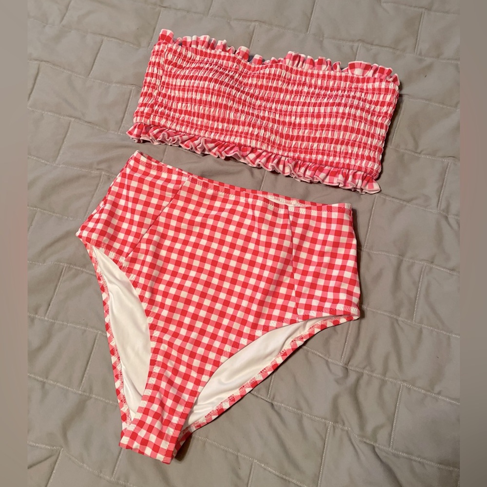 Cupshe Bikini with attachable straps